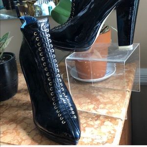 Navy patent platform boots from Jeffrey Campbell